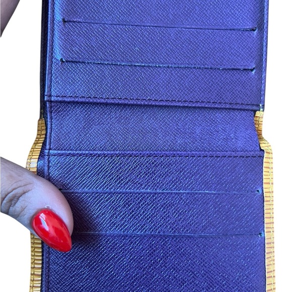 Louis Vuitton Epi Leather Wallet - Yellow! - Picture 10 of 11